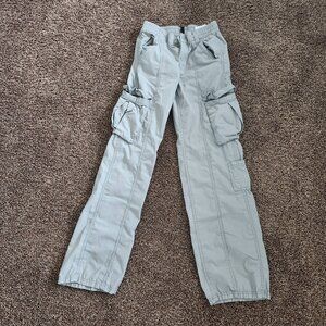 Low Waist Light Gray H&M Divided cargo pants (Size 0)